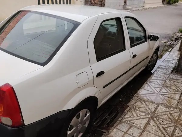 رنو، تندر 90