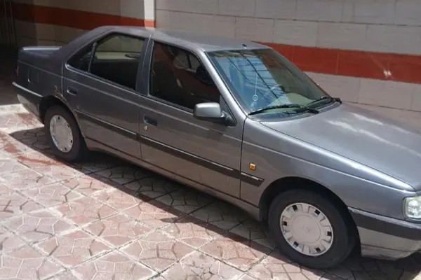 پژو، 405