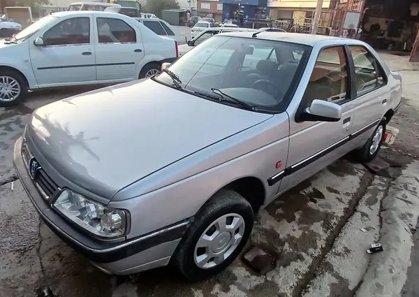 پژو، 405