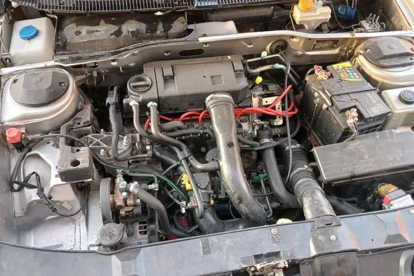 پژو، 405