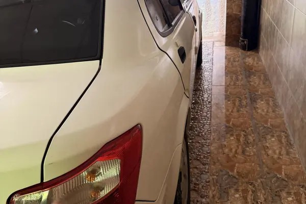 ساینا، S