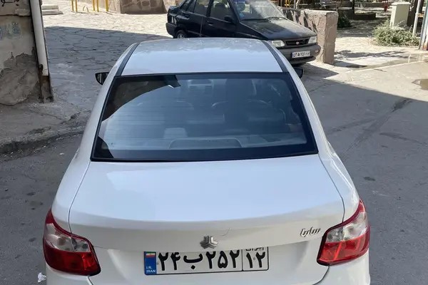 ساینا، S