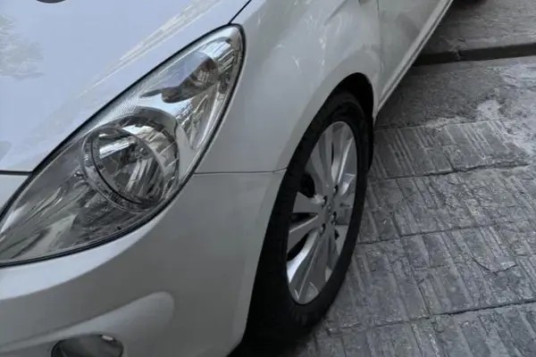 هیوندای، i20