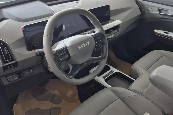 کیا، EV5