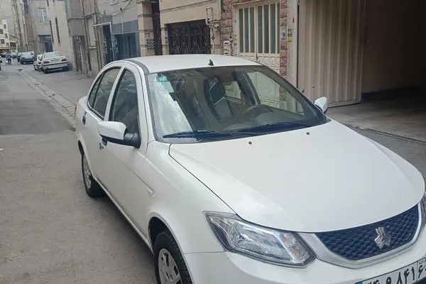 ساینا، S
