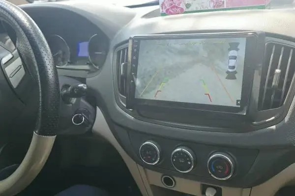 ام وی ام، 550