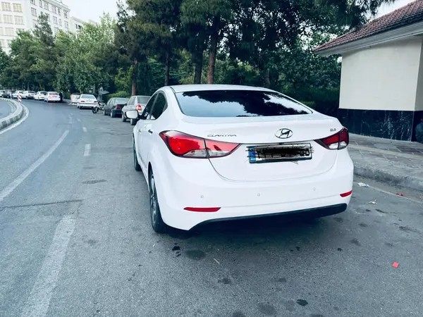 هیوندای، النترا