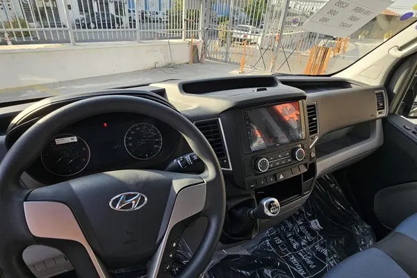 هیوندای، H 350