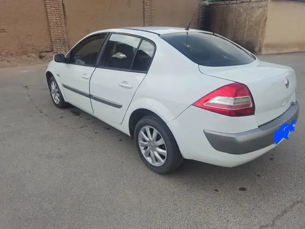 رنو، مگان (مونتاژ)