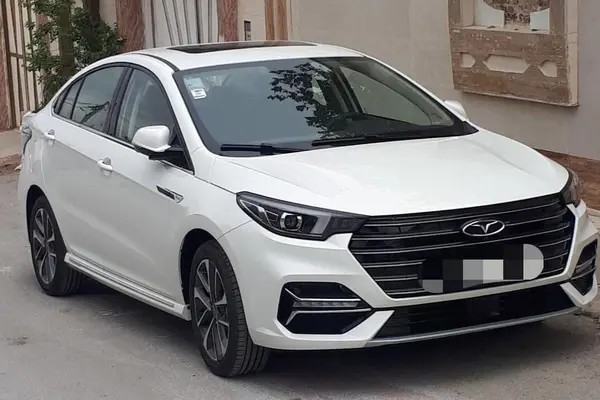 فونیکس، آریزو 6 پرو