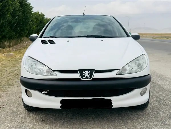 پژو، 206 SD