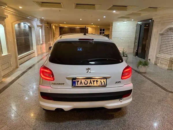 پژو، 207