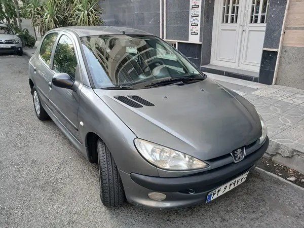 پژو، 206