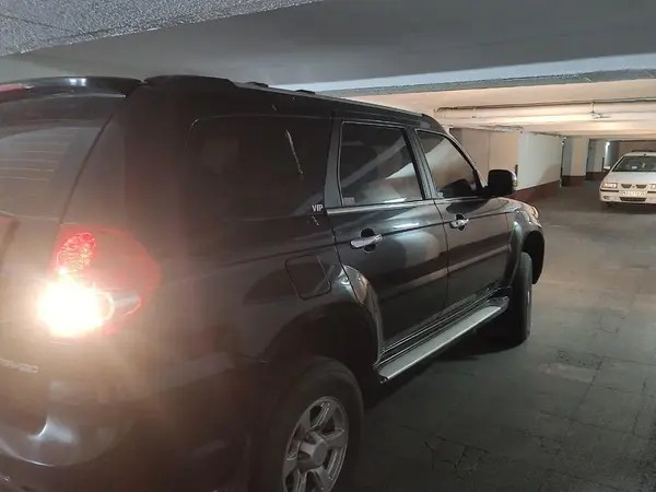 لندمارک، V7