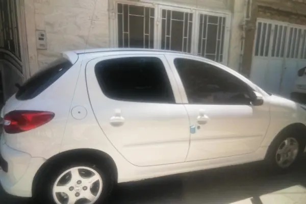 پژو، 207