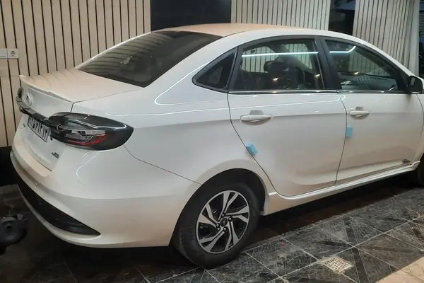 کی ام سی، ایگل