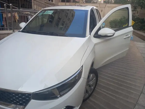 تارا، اتوماتیک V4