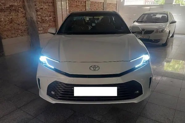 تویوتا، کمری هیبرید