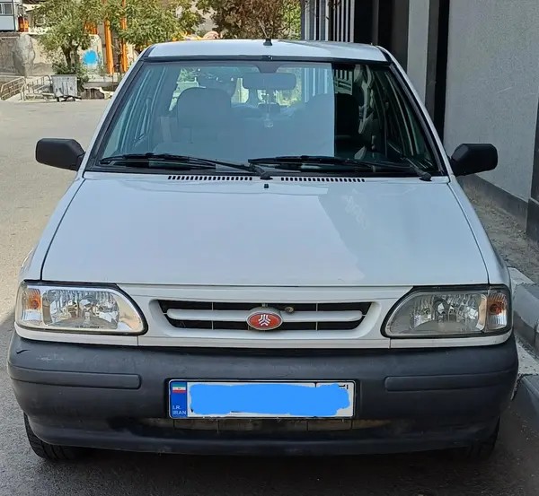 پراید، صندوق دار