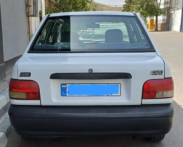 پراید، صندوق دار