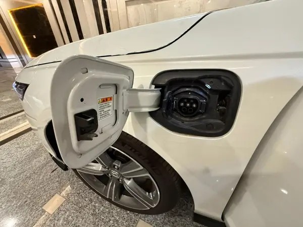 هوندا، آکورد e:PHEV