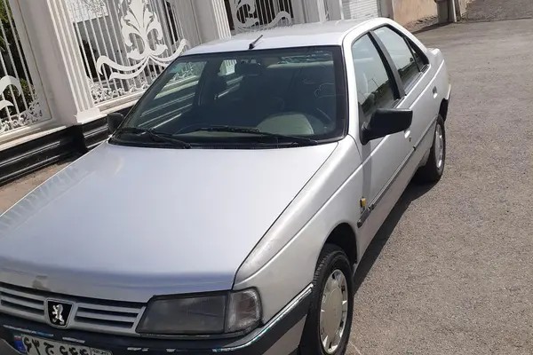 پژو، 405