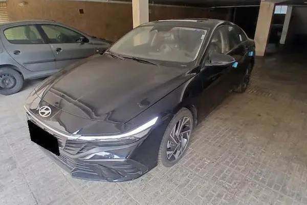 هیوندای، النترا