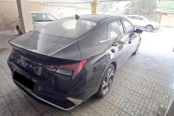 هیوندای، النترا