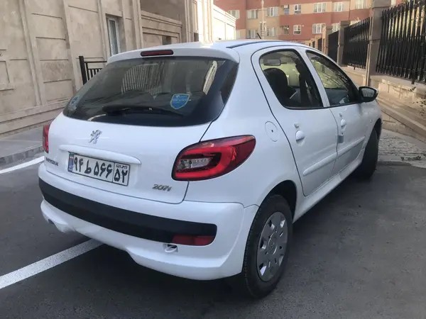 پژو، 207