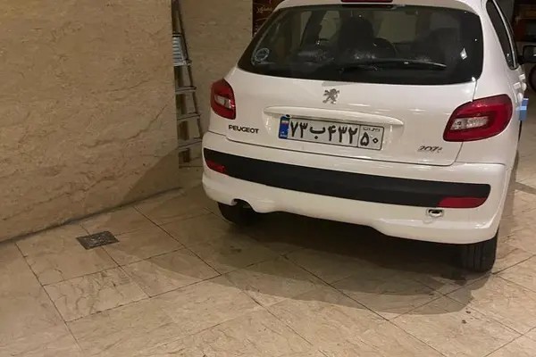 پژو، 207
