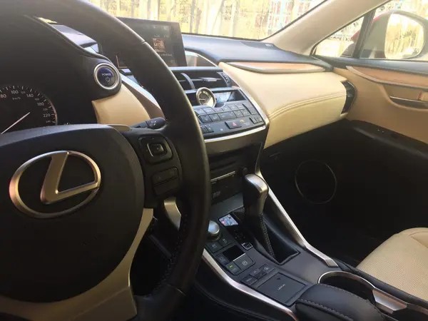 لکسوس، NX هیبرید