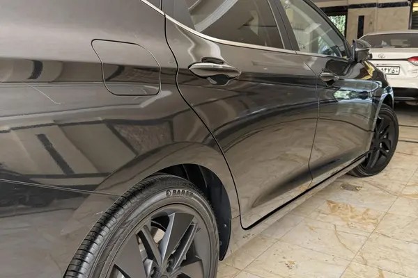 کی ام سی، J7