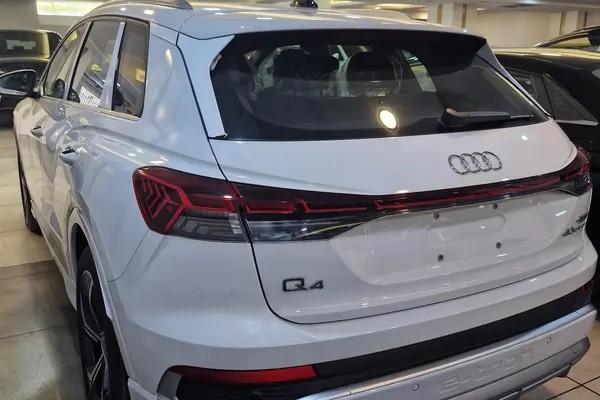آئودی، Q4 e-tron