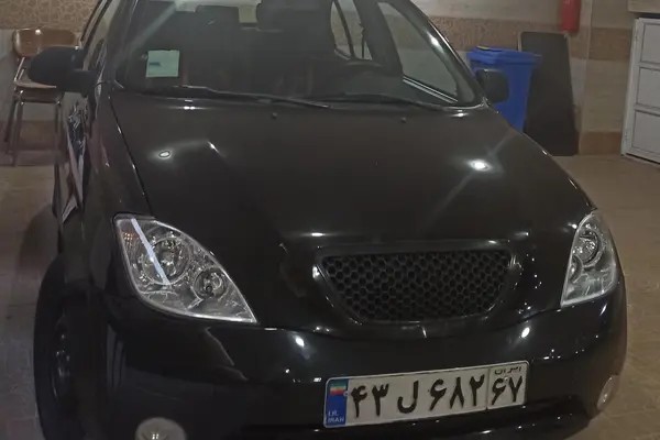 تیبا، هاچ بک