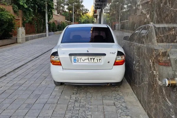 تیبا، صندوق دار