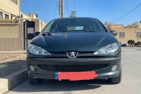 پژو، 206