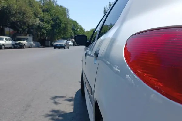 پژو، 206