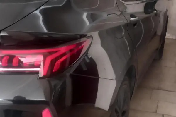 کی ام سی، J7
