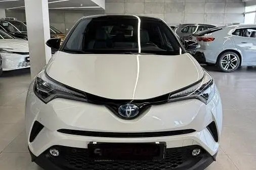 تویوتا، C-HR هیبرید