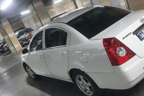 ام وی ام، 530