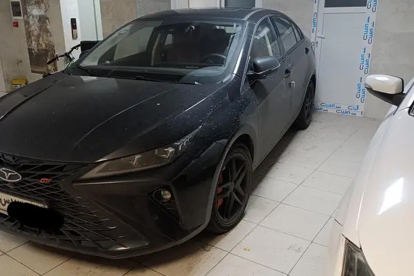 فونیکس، آریزو 6 جی تی (Z6 GT)