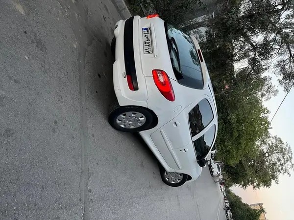 پژو، 207