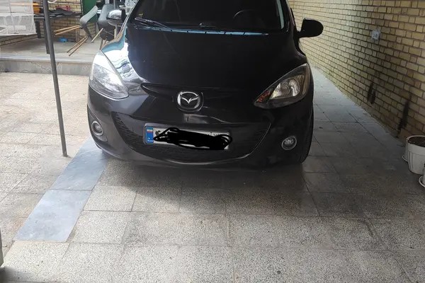 مزدا، 2 هاچ بک