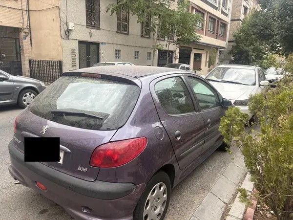 پژو، 206