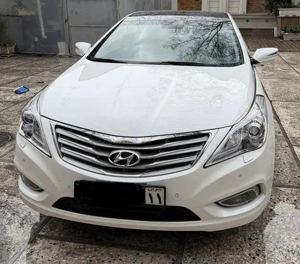 هیوندای، آزرا (گرنجور)
