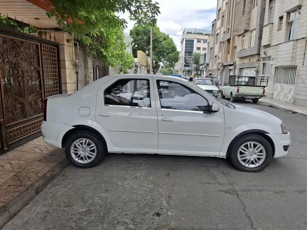 رنو، تندر 90