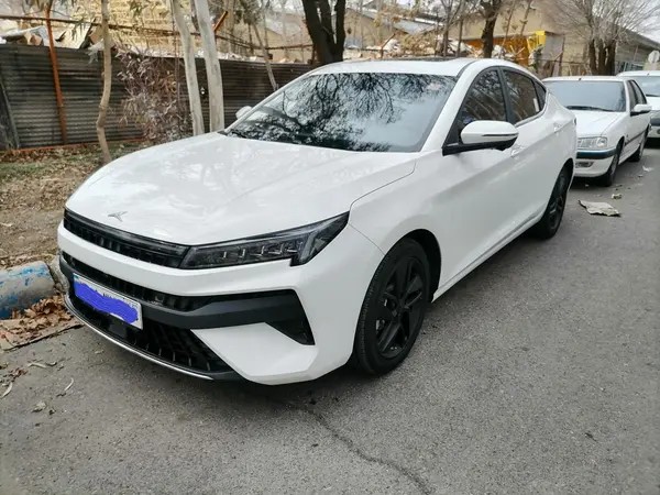 کی ام سی، J7