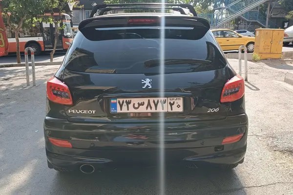 پژو، 206