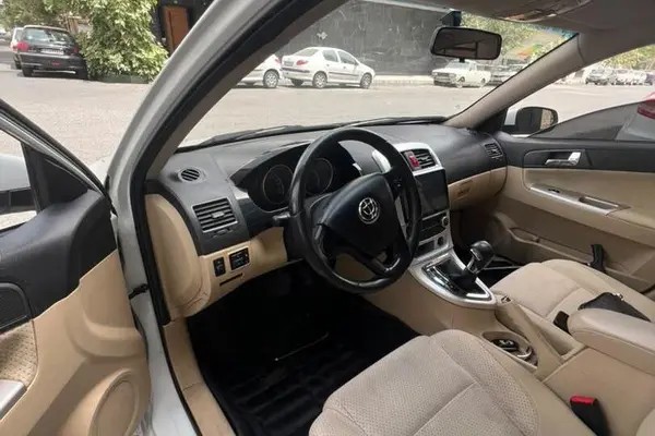 برلیانس، H330