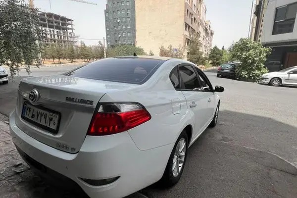 برلیانس، H330